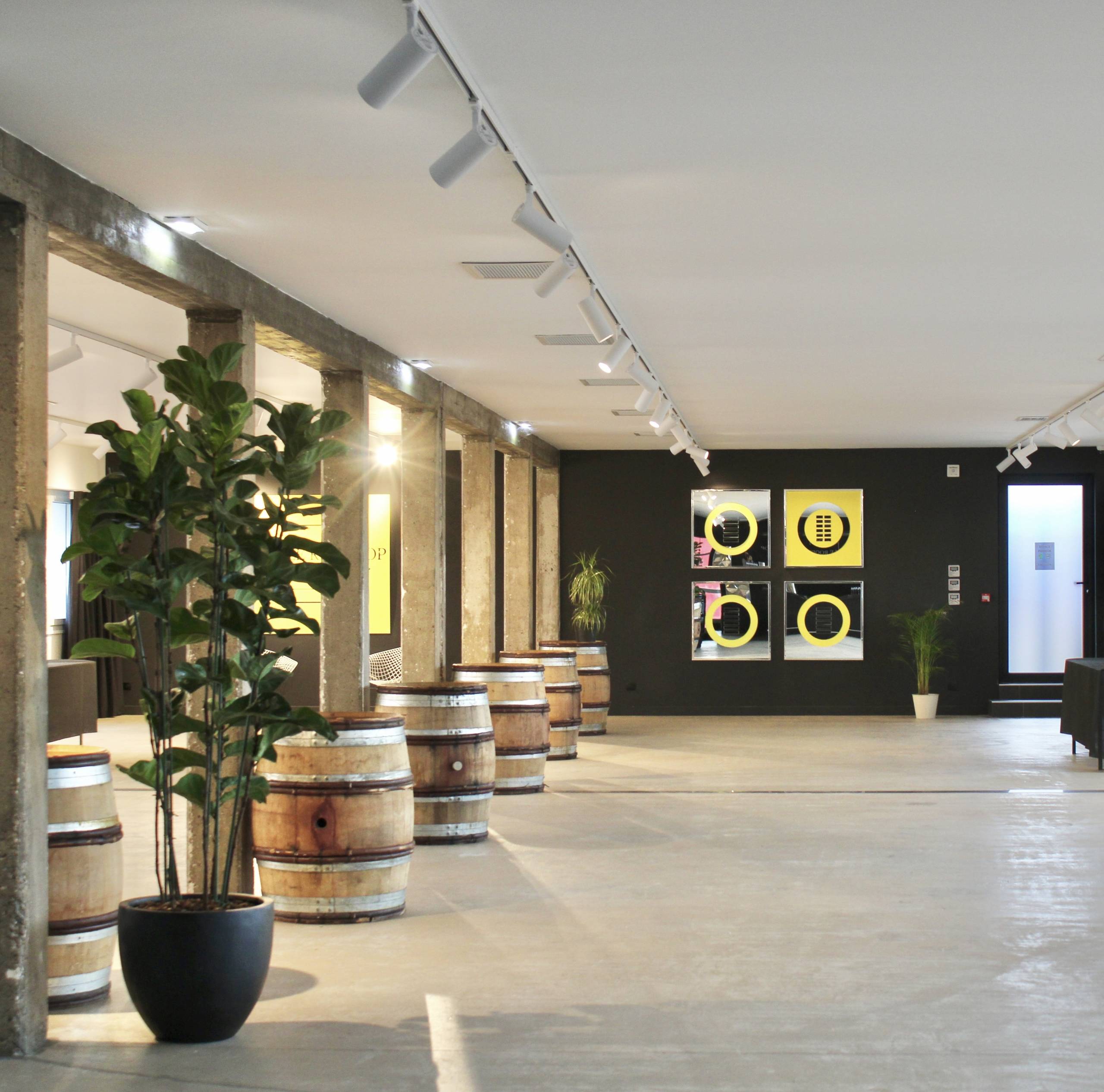 Salle événementielle du Rooftop de Lily à Nancy – espace chaleureux et élégant